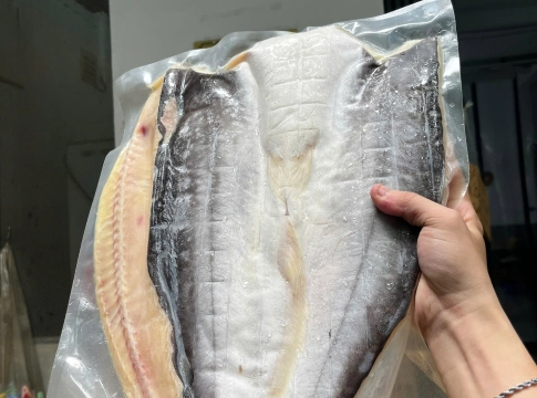 Khô cá dứa bàn tay 3 nắng