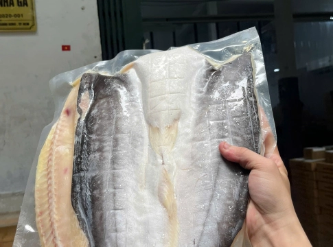 Nguồn sỉ khô cá dứa 1 nắng