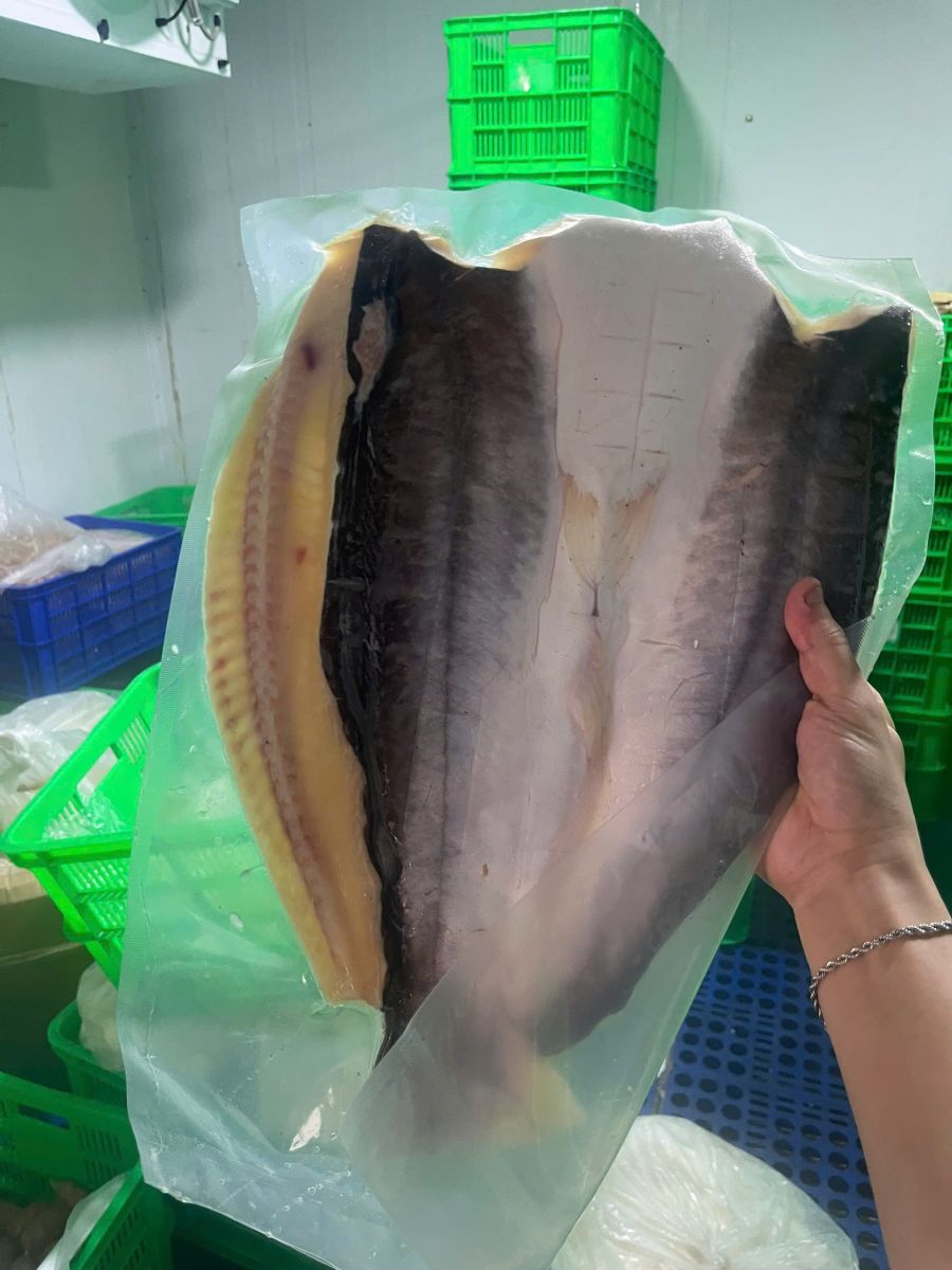 Khô cá dứa