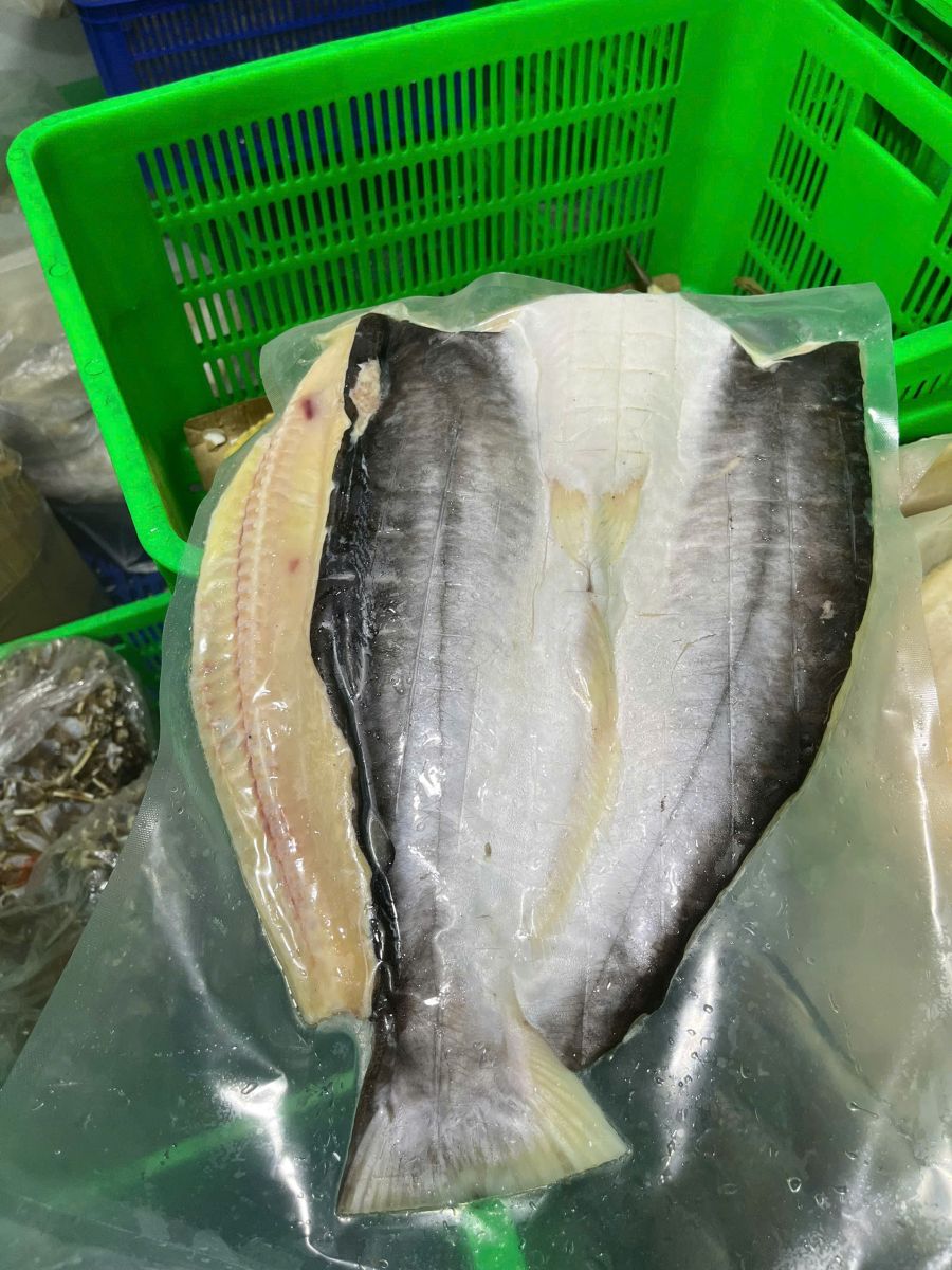 Khô cá dứa
