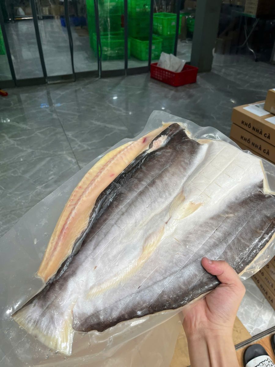 Khô cá dứa