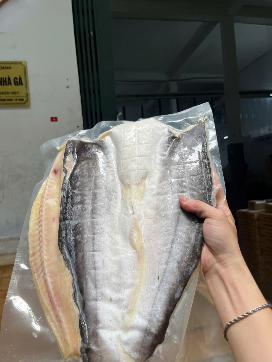 Khô cá dứa