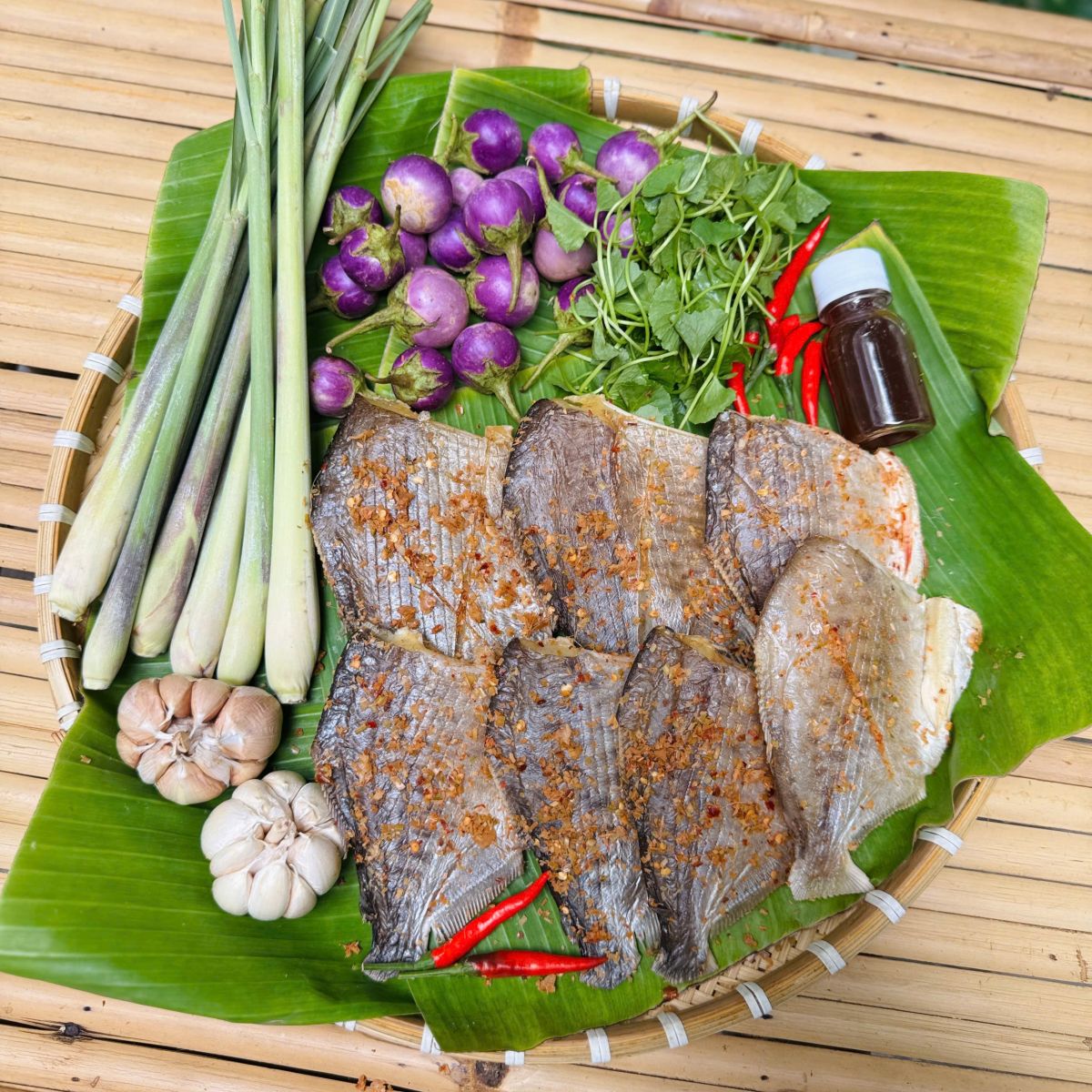Khô Cá Chim Sả Tỏi Ớt