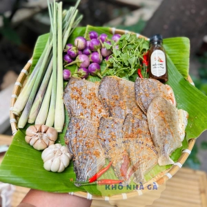 Khô Cá Chim Tỏi Sả Ớt