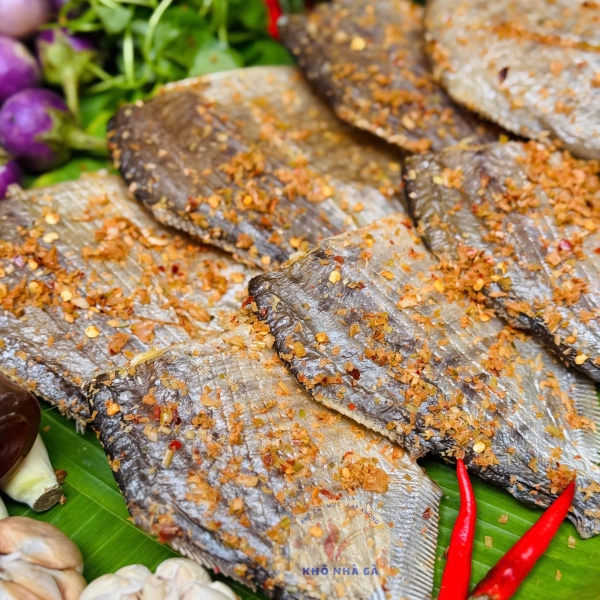 Khô Cá Chim Tỏi Sả Ớt