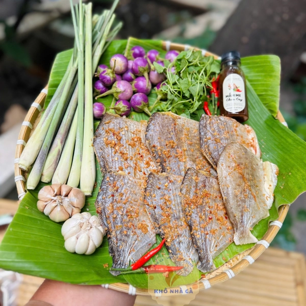 Khô Cá Chim Tỏi Sả Ớt